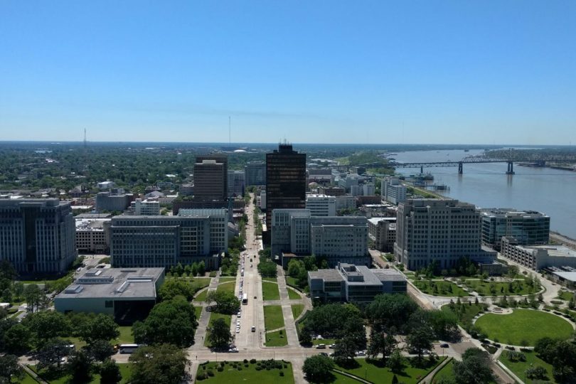 Zu sehen ist das Zentrum der Stadt Baton Rouge.