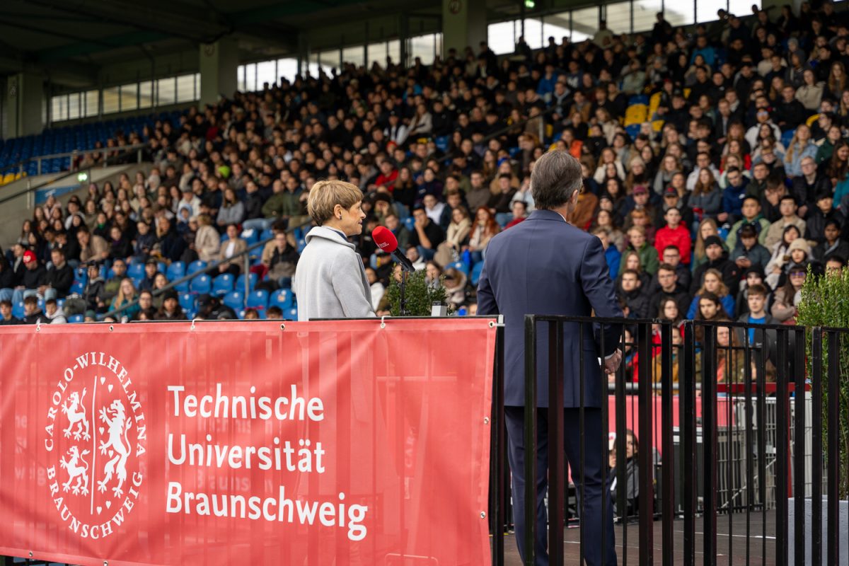 Die zentrale Erstsemesterbegrüßung in Bildern